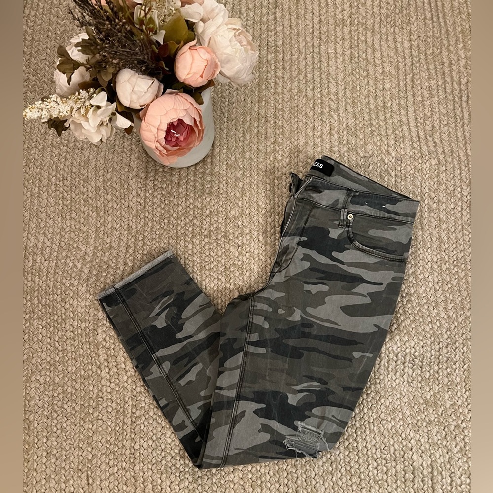 Express Camo Skinny Ankle Pants
